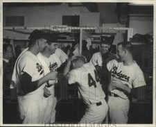 1965 Press Photo Dick Tracewski receives a Champagne bath from Dodger Teammates