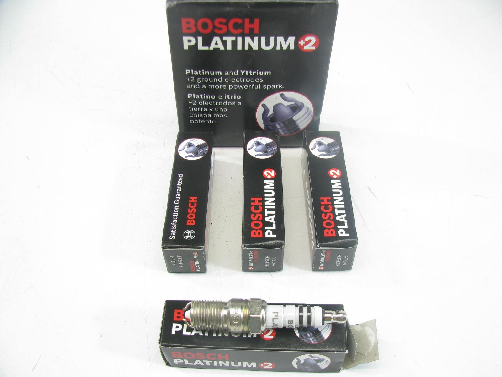 4 Bosch 4304 Ignition Spark Plugs - Platnium 2