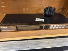 Alesis MidiVerb 4 rackmountable multi-effects processor.