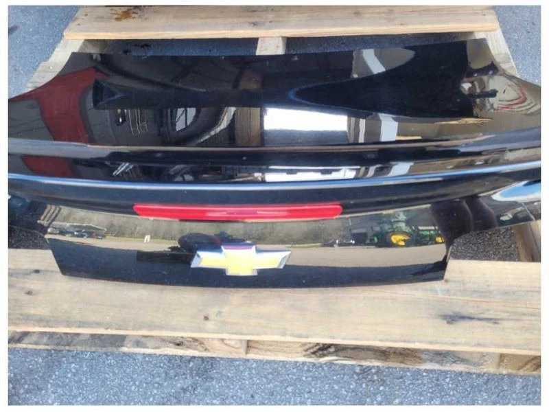 Chevrolet Camaro SS 2014-2015 cubierta tapa maletero cupé alerón D80 pintura negro 2527 Foto 3 de 4