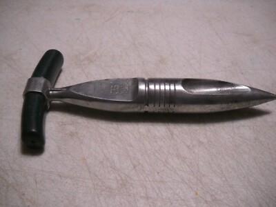 VINTAGE AS GARDEN DIBBER DIBBLE DIBBLER ALUMINUM Garden PLANTING TOOL CANADA