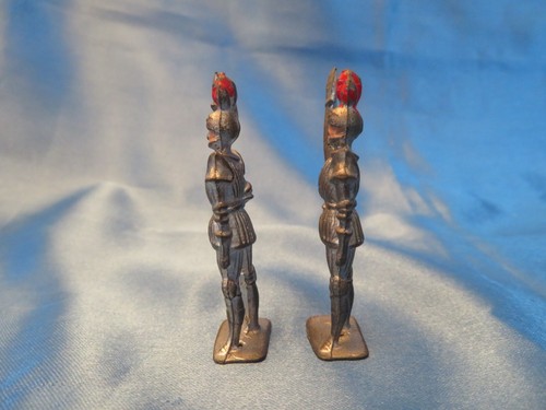 Vintage Silver Medieval KNIGHTS (2) Toy Soldier 2.25" Tall ENGLAND - Picture 5 of 5