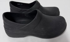 Crocs Clogs Womens Size 9 Black Slip Resistant Non Marking Slip On Comfort