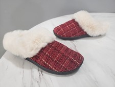 NEW Isotoner Ladies Size Small 6.5-7 Red Memory Foam Comfort Slippers Slip On