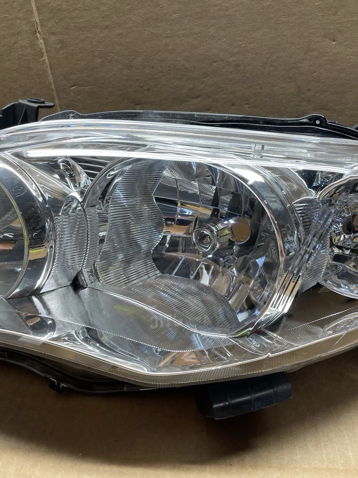 Faro halógeno del lado izquierdo del conductor #A308 para Toyota Corolla LH 2011-2013 Foto 3 de 4