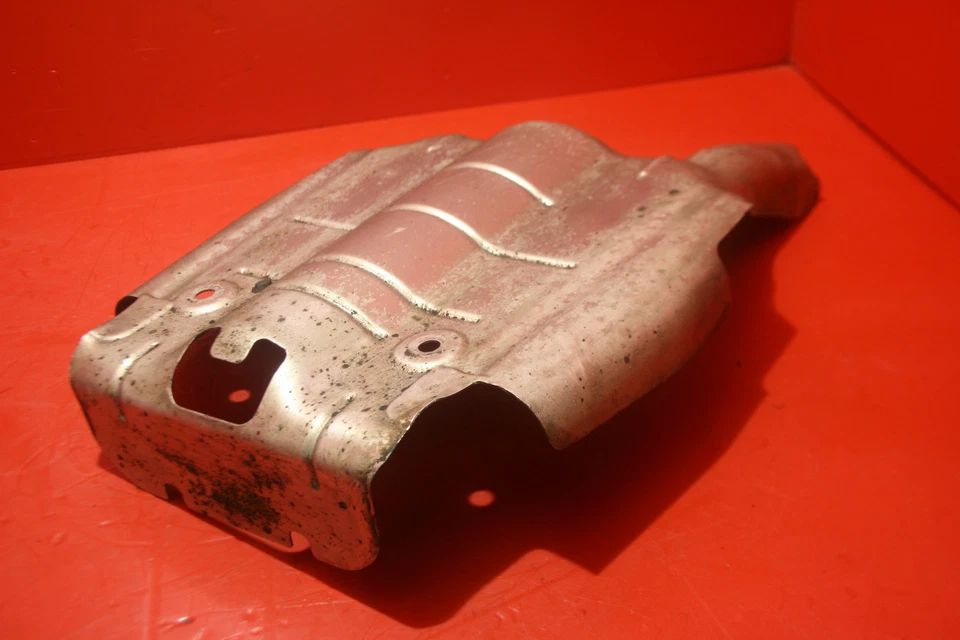 SUZUKI GSR600 GSR 600 UNDER SEAT EXHAUST HEAT SHIELD FAST POSTAGE - Image 4 of 4