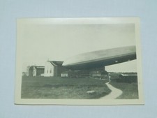 Original Foto Zeppelin beim Anflug auf die Werft !