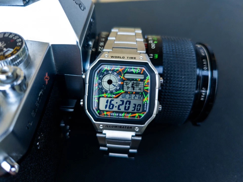 Hand-Painted Casio AE-1200 Mod Neon Green & Orange - Casio Royale - AE-1200WHD - Bild 4 von 4