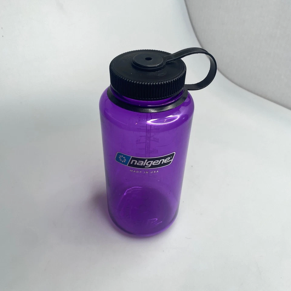 Botella de agua Nalgene púrpura 32 oz libre de BPA-hecha en EE. UU.-boca ancha- Foto 2 de 4