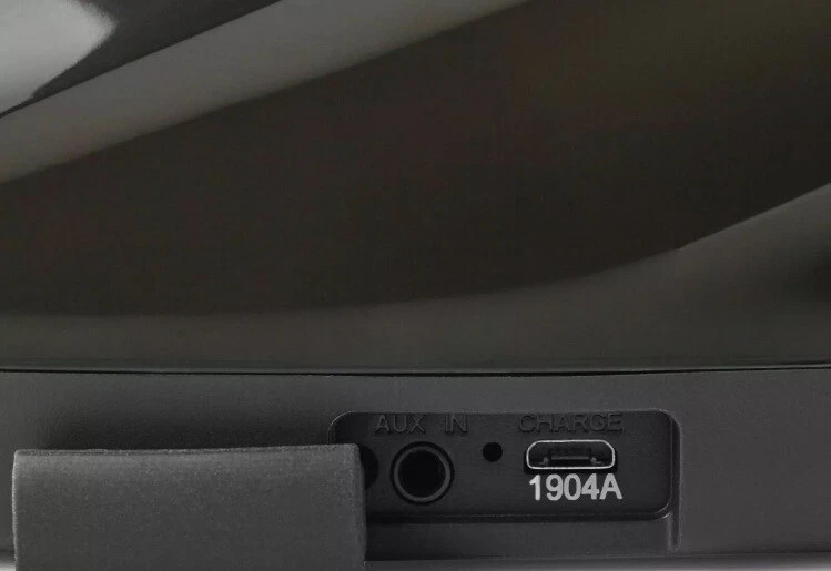 Blackweb Bluetooth Stereo Speaker With Color Changing LED Lights Brand New - Image 3 of 4