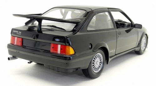 Minichamps scala 1/18 pressofuso 150 084071 Ford Sierra RS Cosworth RHD nero 1988 - Foto 5 di 10