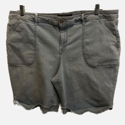 Gloria Vanderbilt Women Bermuda Denim Shorts Zipper And Stud