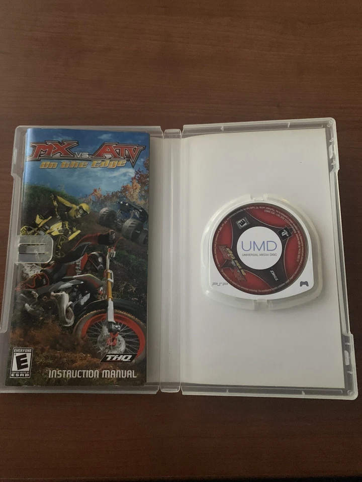 MX Vs. ATV Unleashed On The Edge - PSP - CIB, with manuals (tested) - Image 3 of 4
