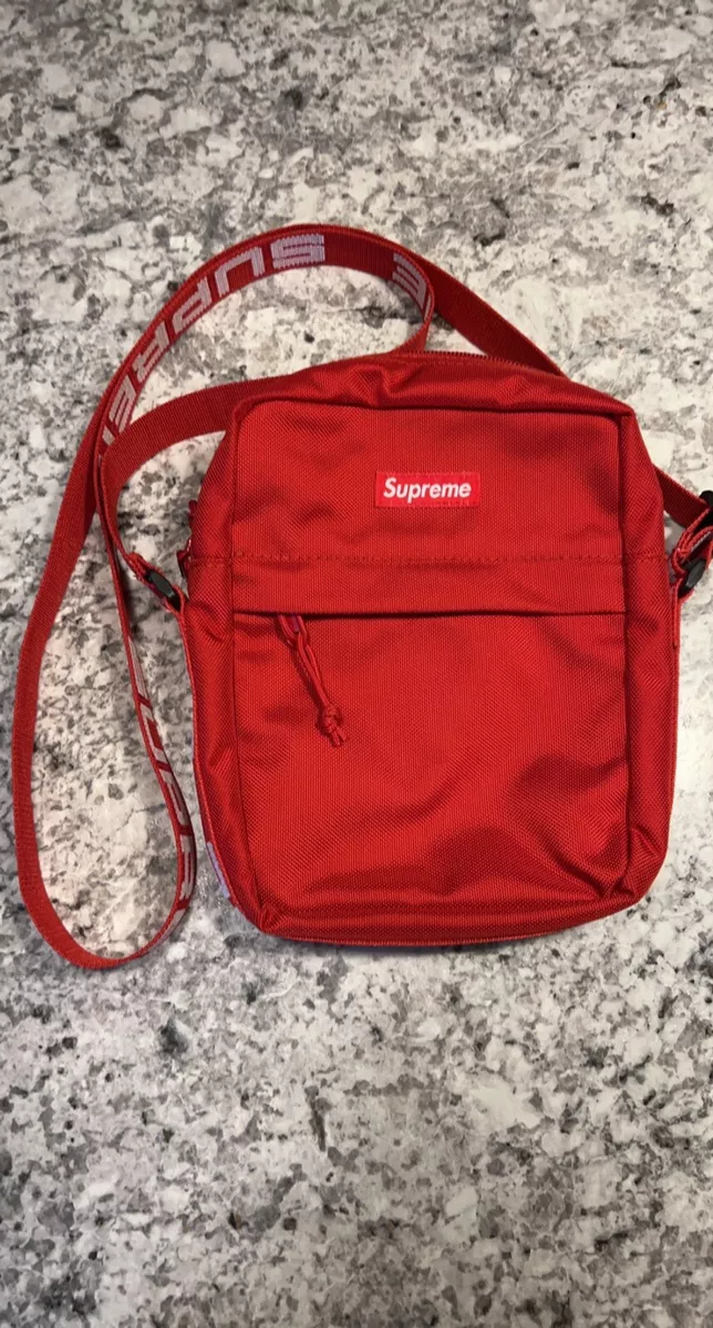 Supreme shoulder bag (SS18) Black cross body bag - Depop