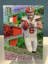 2018 Spectra Building Blocks #2 Baker Mayfield Neon Green Prizm Rookie RC /25