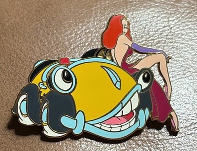 Disney Pin LE 1500 JESSICA RABBIT Leaning on BENNY THE CAB 2003 ~ Roger Rabbit