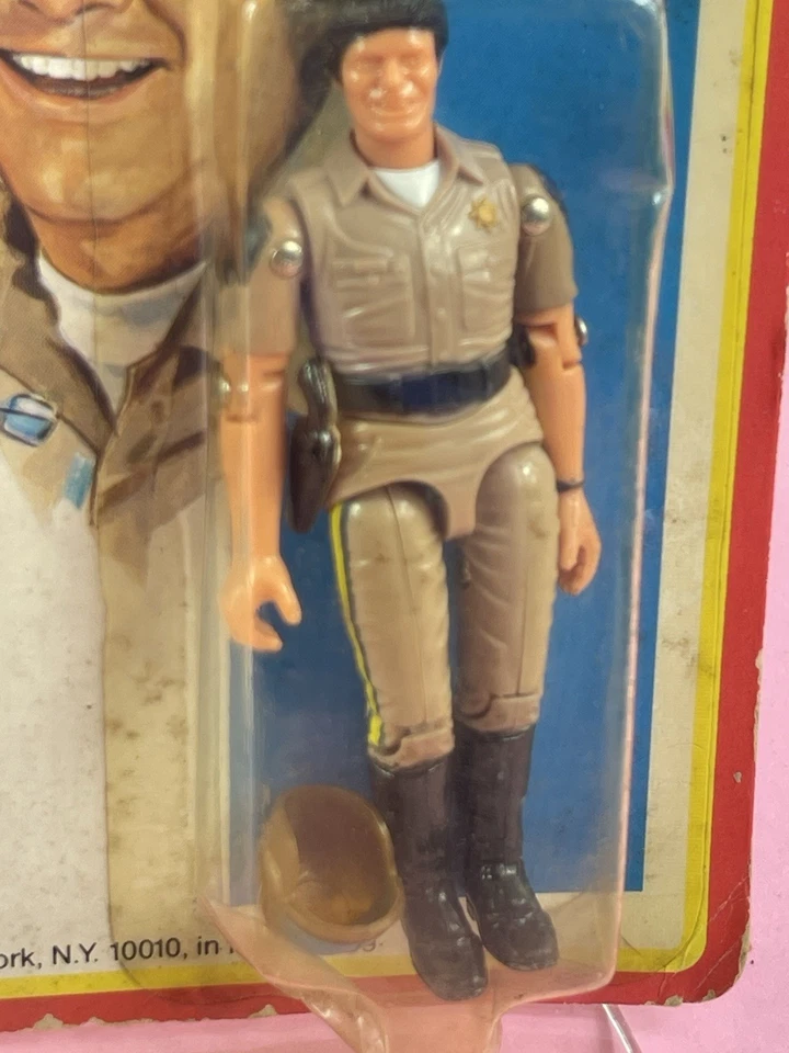 Vintage All Orig Mego Chips PONCH 3-3/4" Poseable Action Figure 1977 MOC Sealed - Image 4 of 4