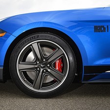 Mustang Mach 1 2023 5-spoke 19 X 9.5 19 X 10 Wheel Kit