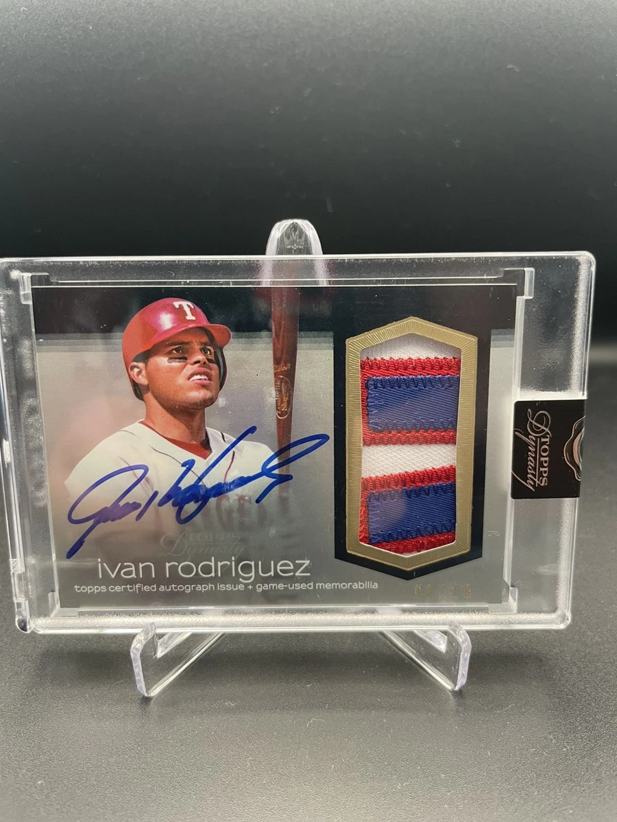 Topps Ivan Rodriguez Autographed Baseball Sports Trading Cards