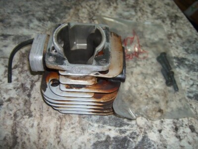 Jonsered 625 cylinder parts only READ AD chainsaw part only  bin  440
