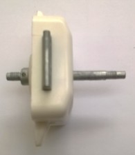 Push Pull Caravan / Motorhome Bathroom Door Catch White