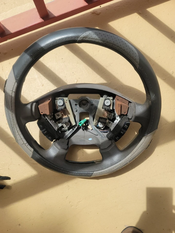 Volante para ISUZU Rodeo 2003 Foto 2 de 4