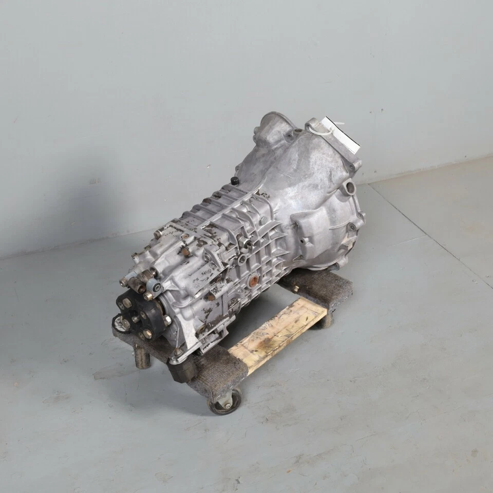 1984-1985 BMW 318i E30 Transmission 5 Speed ZF OEM Used Foto 4 de 4