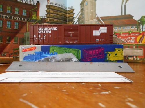 Kit de casa redonda de tren a escala HO #1965 Seaboard Systems 50 vagones de caja #24045 | Zustand: New