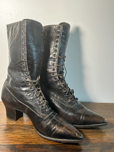 Antique Victorian Mid 1800's Ladies Boots