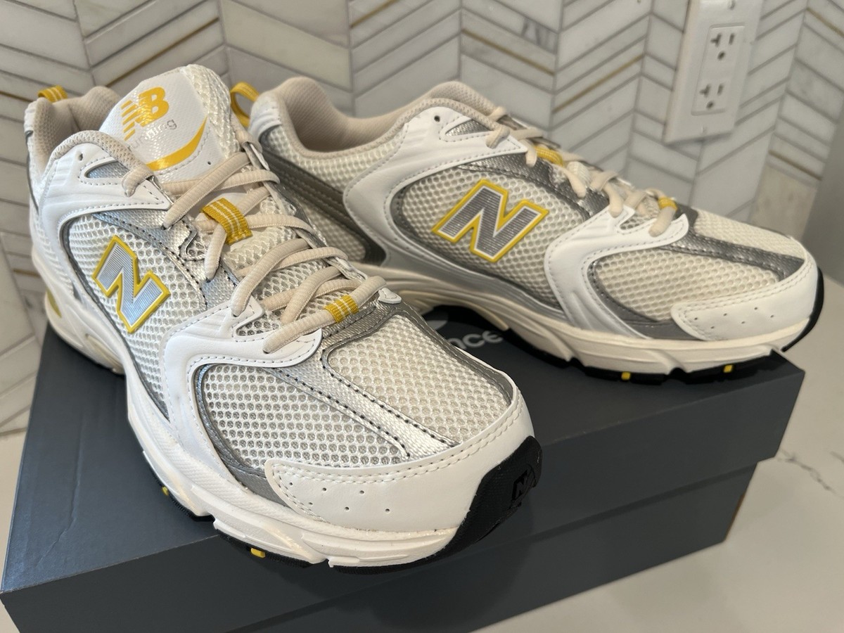 New Balance 530 Running Shoes Mens 10 D Womens 11.5 White Yellow