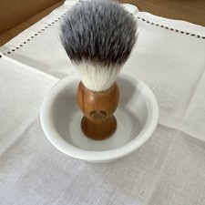 The Body Shop Shaving Brush Kit Synthetic Wood Handle Ceramic Bowl 10cm