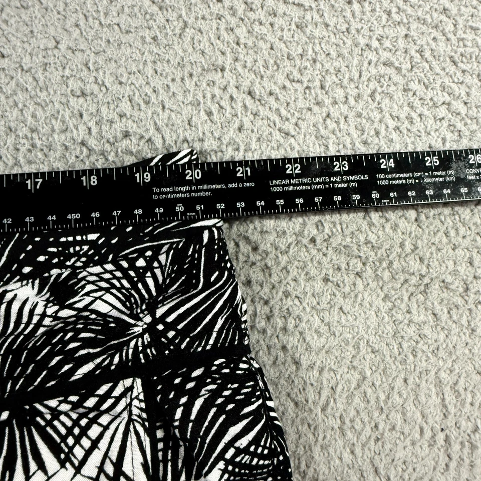 Ruby Rd Black White Womens 18W Plus Tropical Linen Blend High Rise Capri Pants - Image 4 of 4