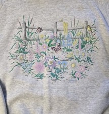 Vintage Morning Sun Sweatshirt Size Large - Flowers Butterfly Nature Graphic