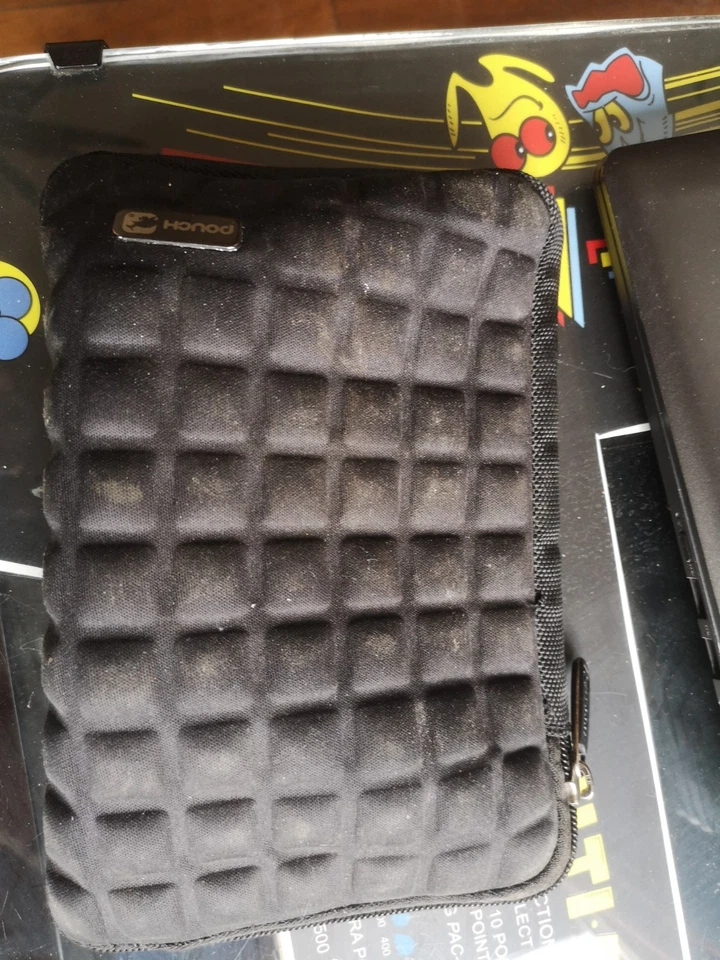 Apple iPad mini 2 128GB, Wi-Fi, 7.9in - White Bundle Structure Sensor 3d SD01 - Image 3 of 4