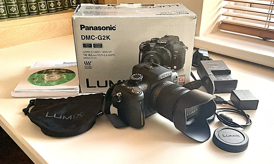Panasonic Lumix DMC-G2 12.1MP Digital Camera G Vario 14-45mm Lens & Accessories, photo 1 of 5
