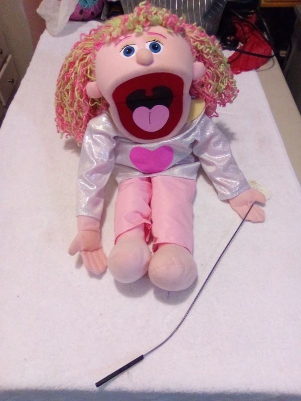 SILLY PUPPETS Kimmie Full Body Hand Puppet Green Pink Neon Curly Hair 2008