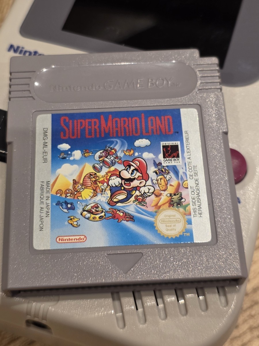 La Bible Game Boy 限定版（マリオ） s-l1200.jpg