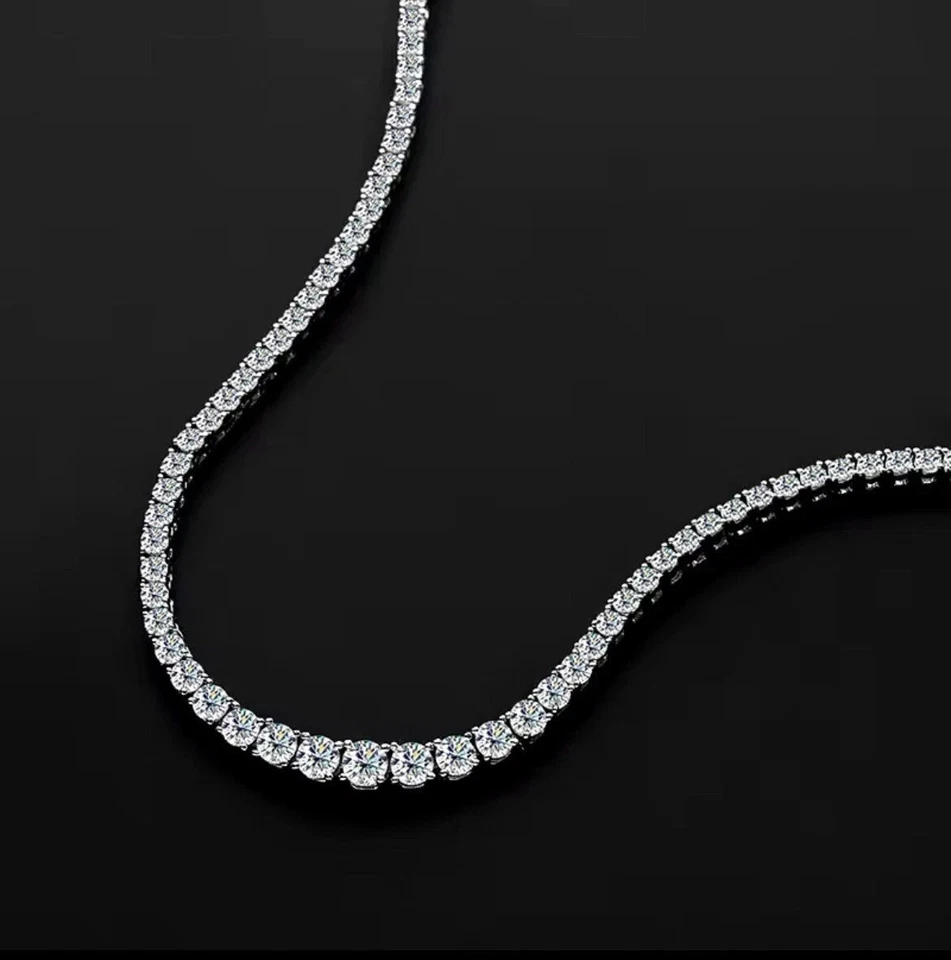 Collar de tenis graduado de 16" de diamantes creados en laboratorio de 8 quilates de oro blanco de 14 k de más de 925 Foto 2 de 4