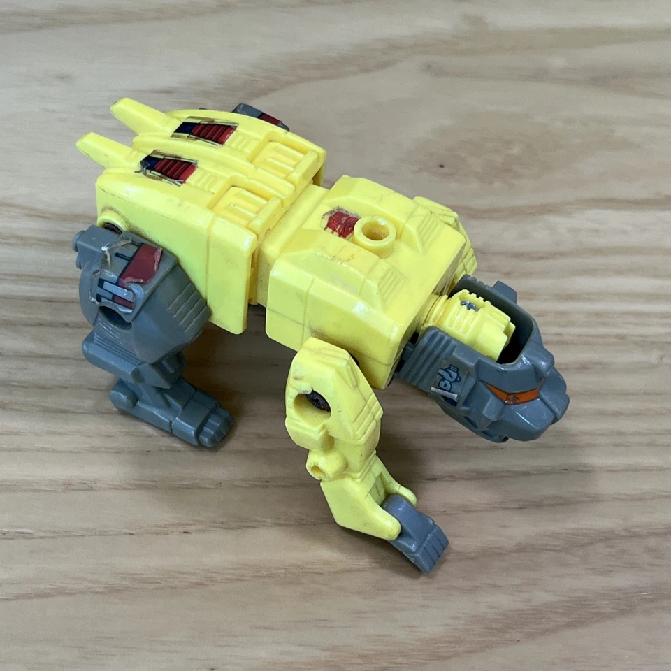 Autobot Hasbro casi completo pretendiente de garra de cadena Transformers G1 de colección Foto 4 de 4