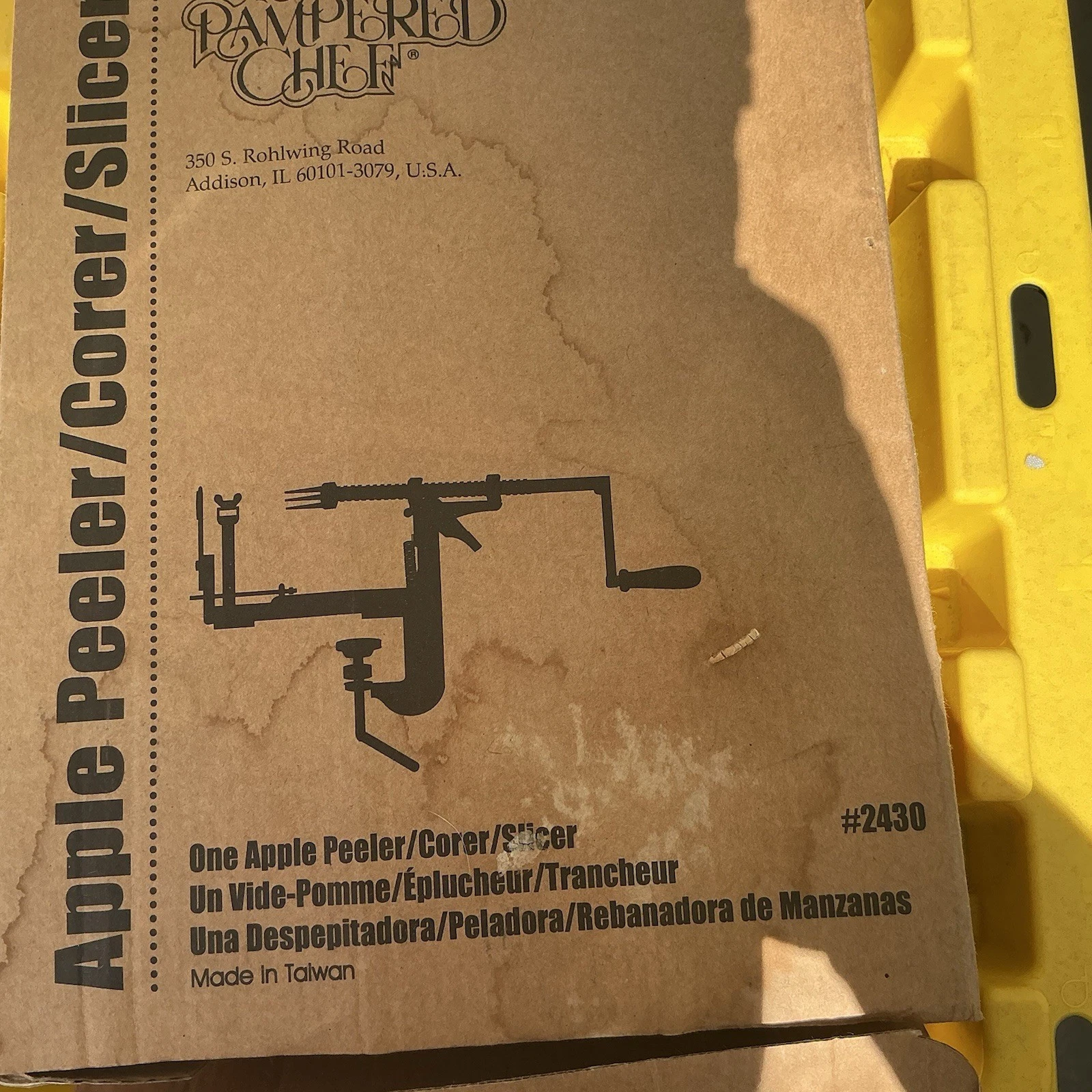 Pampered Chef Apple Peeler Corer Slicer #2430 Complete in Box w/ Manual