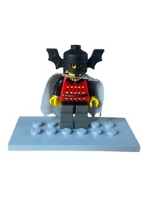 Lego Minifigure cas022 Fright Knights - Bat Lord with Cape 6099 6007 6097 6047