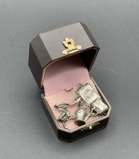 Vintage Juicy Couture Usaopoly Monopoly Metal Game Pieces Juicy couture Box 