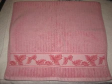 WELSPUN 100% COTTON PINK HAND TOWEL W/ END LEAF BORDERS