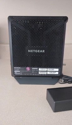 NETGEAR AC1900 Model C7000v2 WiFi Cable Modem Router 2.4GHz 5GHz