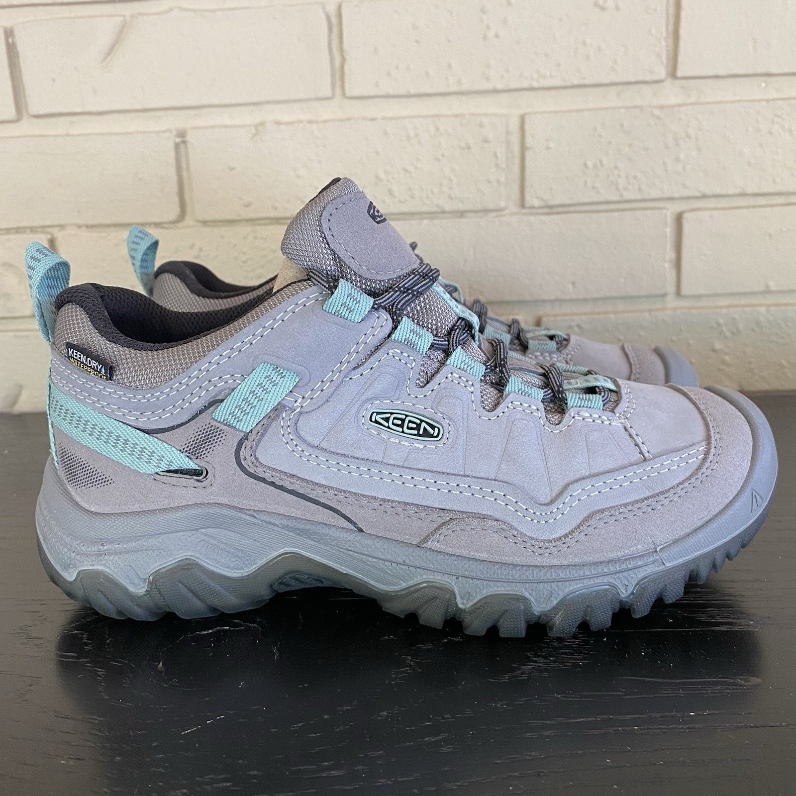 Stivali da trekking impermeabili Keen donna Targhee IV taglia 7 lega verde granito