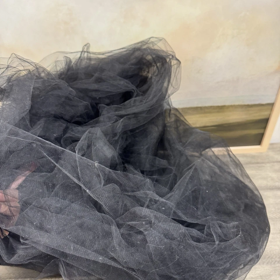 Disfraz de Halloween Pottery Barn para niños capa de bruja solo sin sombrero negro leer nuevo sin etiquetas Foto 3 de 4