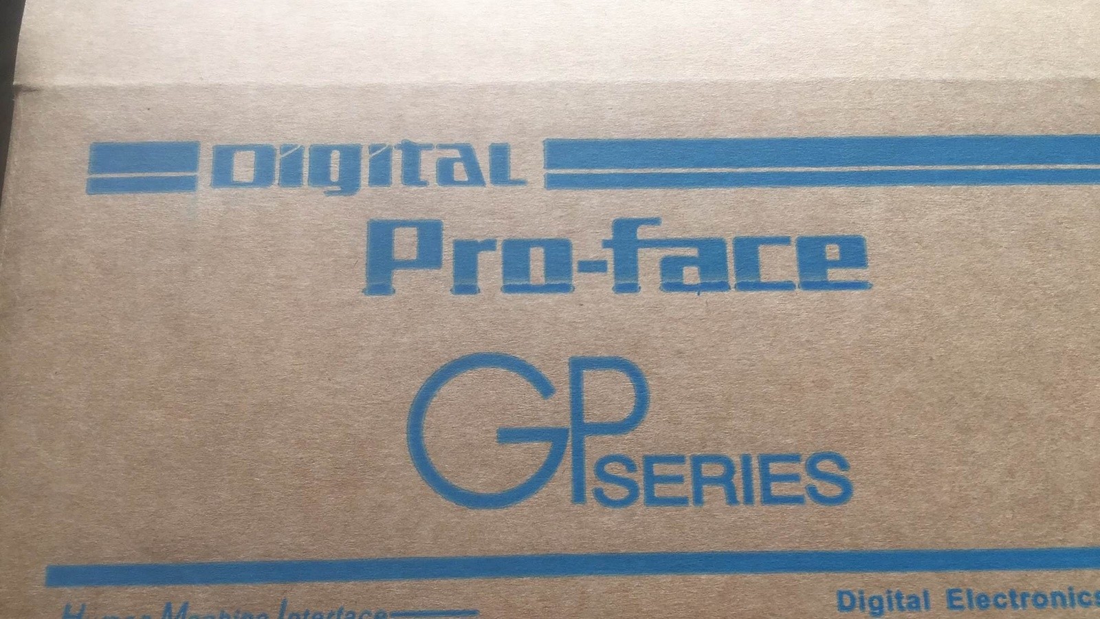 NEW PROFACE GP370-SC11-24V HMI Touch Screen *yt