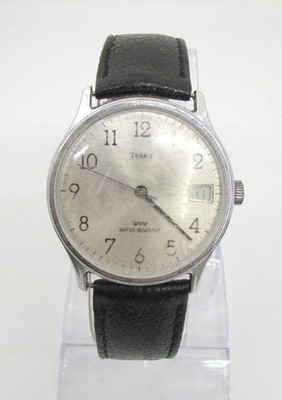 Vintage Timex WR Black Leather Band Date Dial Quartz Analog 34mm Wrist Watch