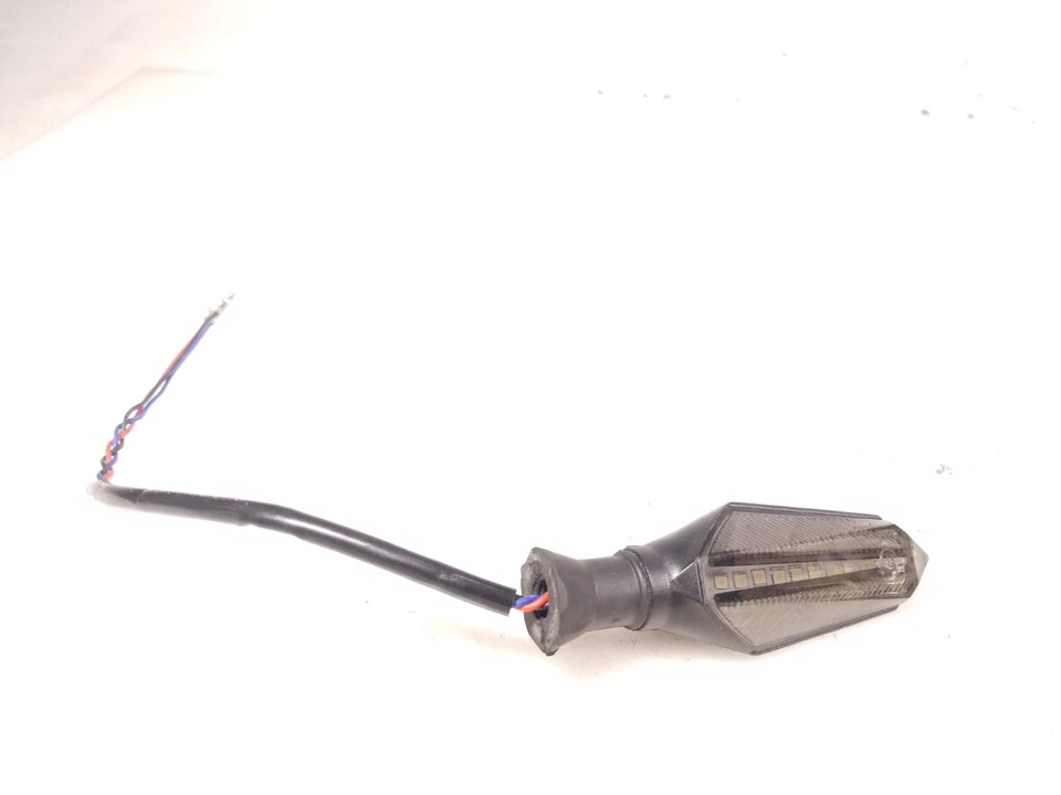 2006 MV Agusta Brutale 910S Rear Left Turn Signal Indicator Light - Image 2 of 4