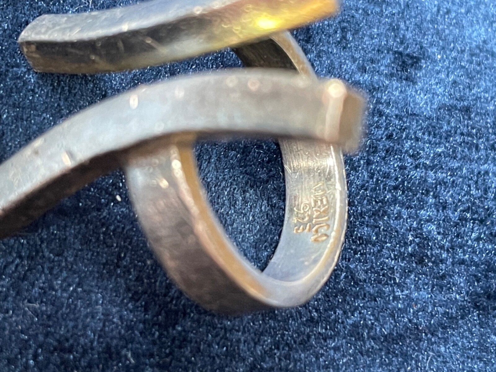 Solid Sterling 925 Mexico marked Silver Ring Size… - image 8